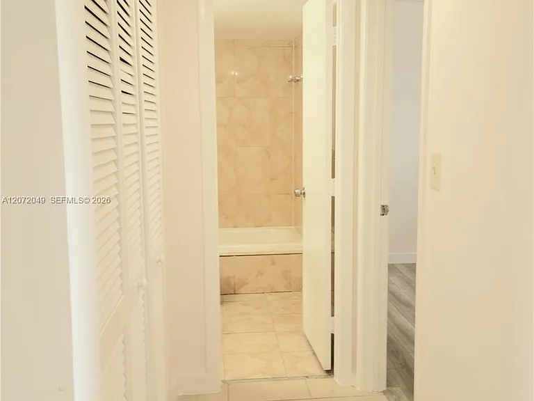 8620 N Sherman Cir #306 — Photo 9