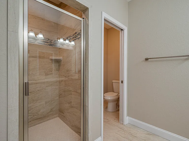 1029 Oak Hammock Dr #1 — Photo 9