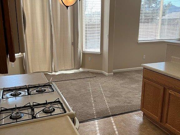 5th image of 603 Birkdale Ct