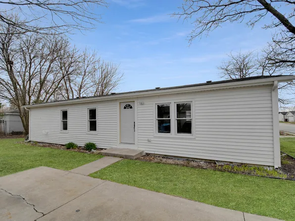 2258 Rush St, Chicago Heights, IL 60411