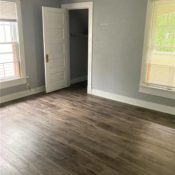 1001 E Stewart St — Photo 6