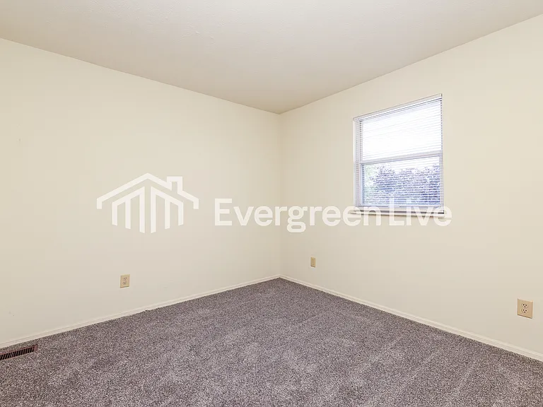 6320 Nightwind Ct — Photo 12