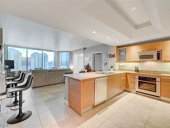 3rd image of 222 Karen Ave Unit 2901