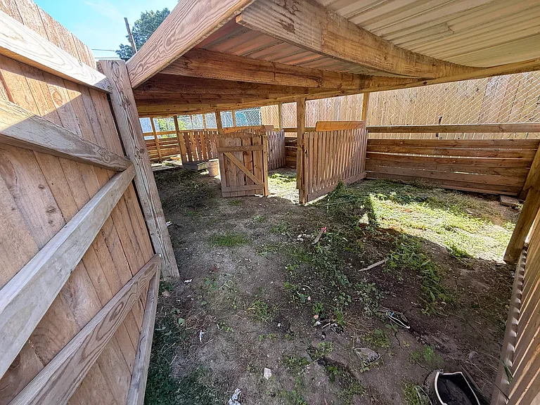 3024 Navarone Ave — Photo 9