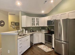 365 Lucille Dr, Lexington, KY 40511