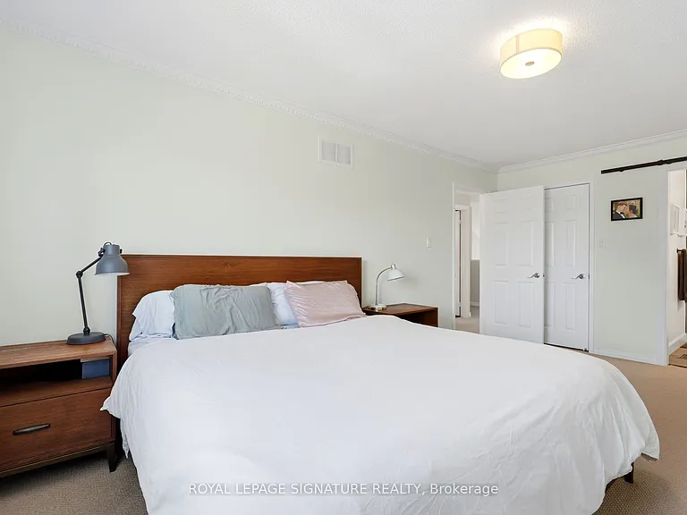 36 Moorefield Dr — Photo 19