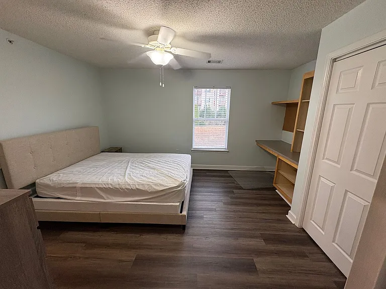 731 Harts Cove Way — Photo 43