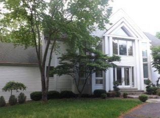 1818 Kehrs Mill Rd, Chesterfield, MO 63005