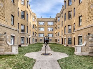 7377 N Damen Ave APT I2, Chicago, IL 60626