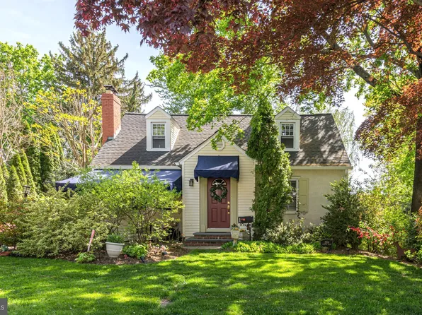 2014 Parkview Ave, Abington, PA 19001