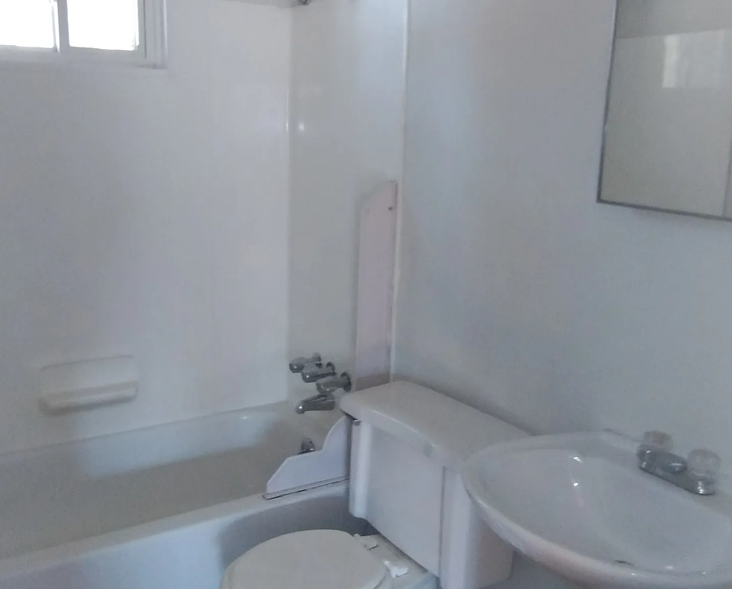 2 bed, 980 sqft, $1,325 — Photo 4