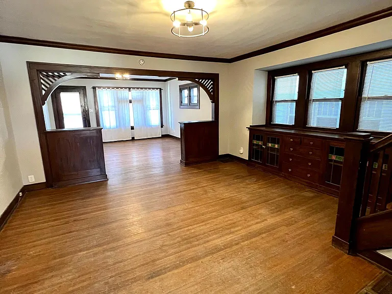 4627 N College Ave — Photo 5