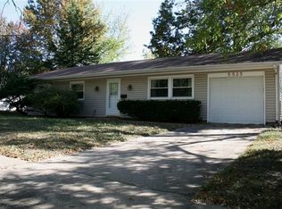 5525 SW 18th St, Topeka, KS 66604