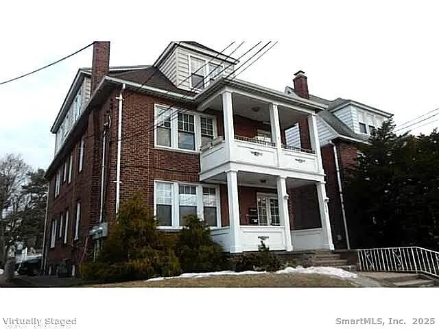 Photo 1 of 14 - 116 Elm St - West Haven, CT Primary Photo - 116 Elm St