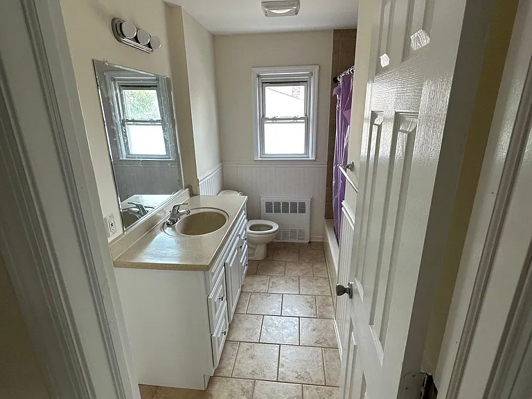 137 Nassau Blvd #2 — Photo 9