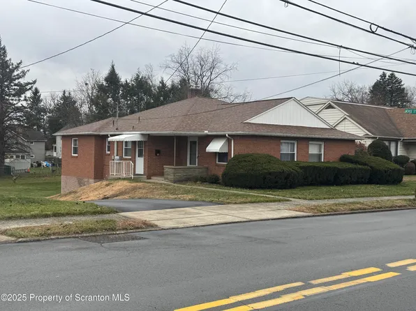 152 Drakes Ln, Old Forge, PA 18518