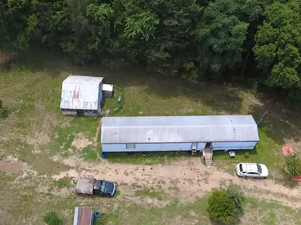8593 McLain Loop, Parks, AR 72926