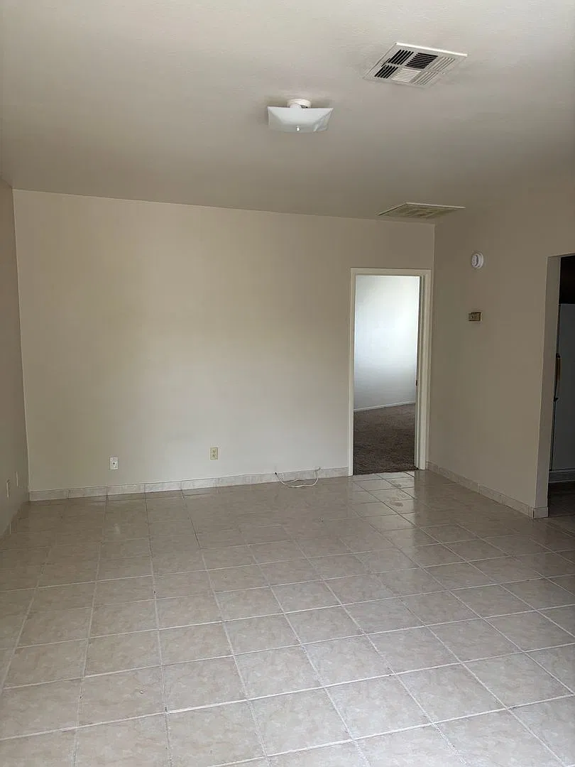 211 Zinc A — Photo 3