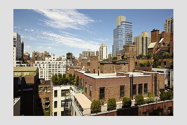 Sold by Stribling | media 24