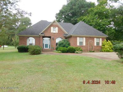 104 Oakwood Dr, Senatobia, MS, 38668