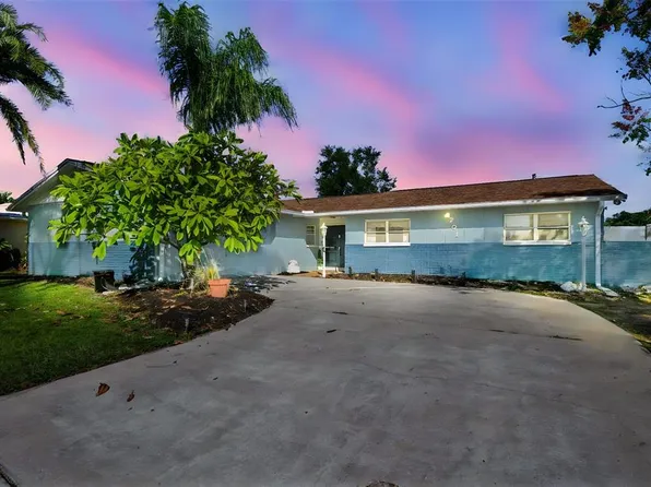 4701 Lodestone Dr, Tampa, FL 33615