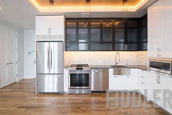 Rented by Fiddler Realty | media 149