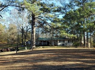 1048 Broome Rd, Wesson, MS 39191