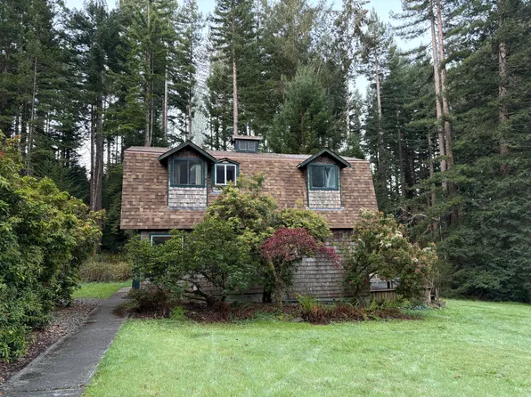 90 Whittier Ln, McKinleyville, CA 95519