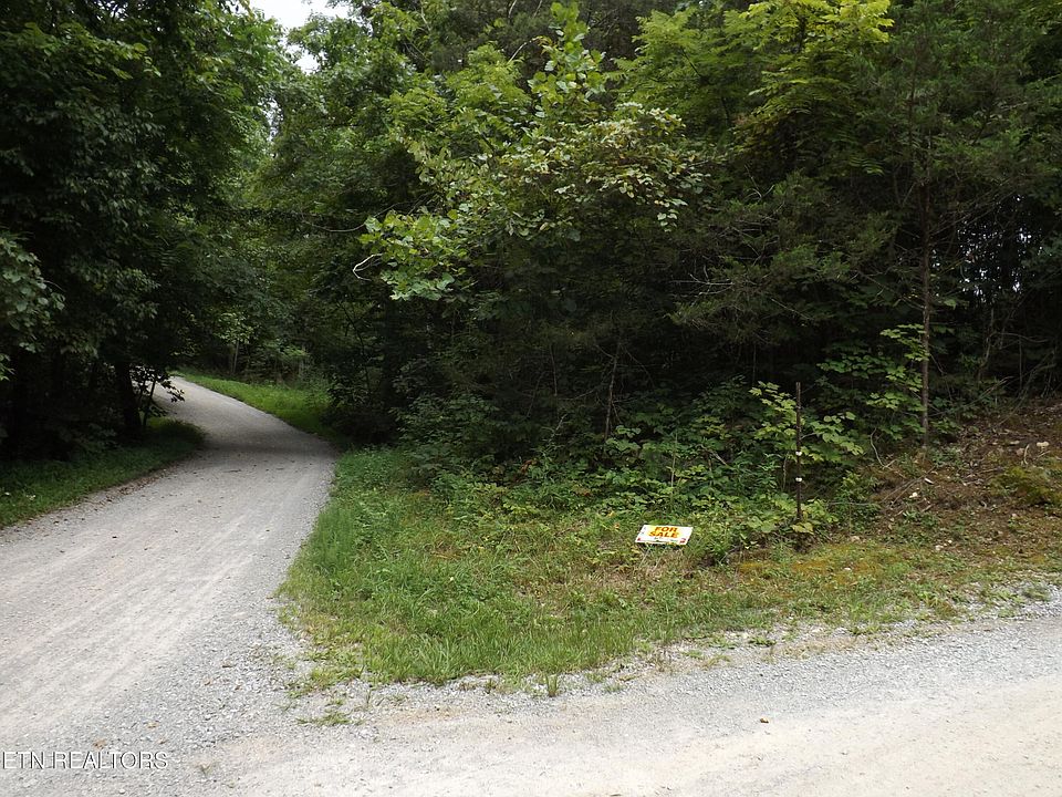 1st image of Roy Thomas Ln