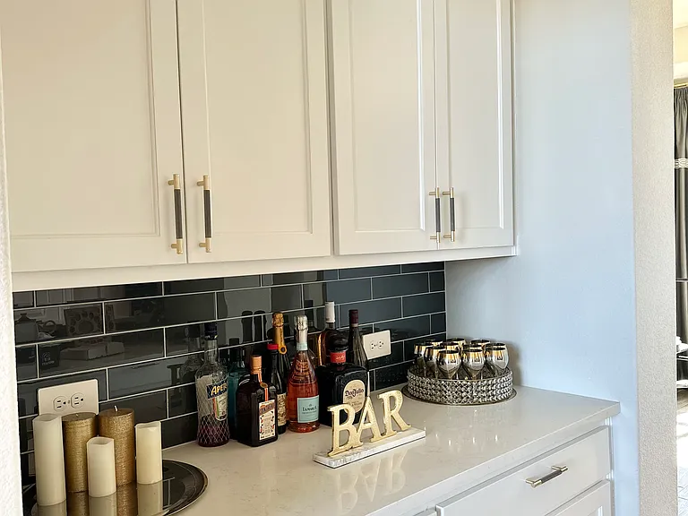 307 Waters Edge Dr — Photo 4