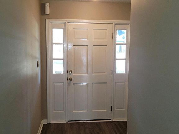 2nd image of 459 Ridgewood Dr
