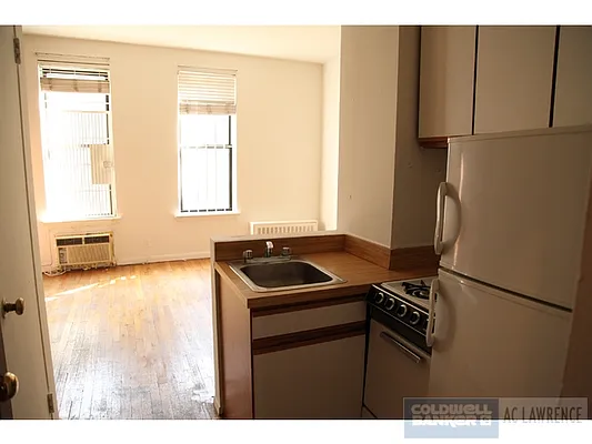 Rented by Aclawrence | media 24