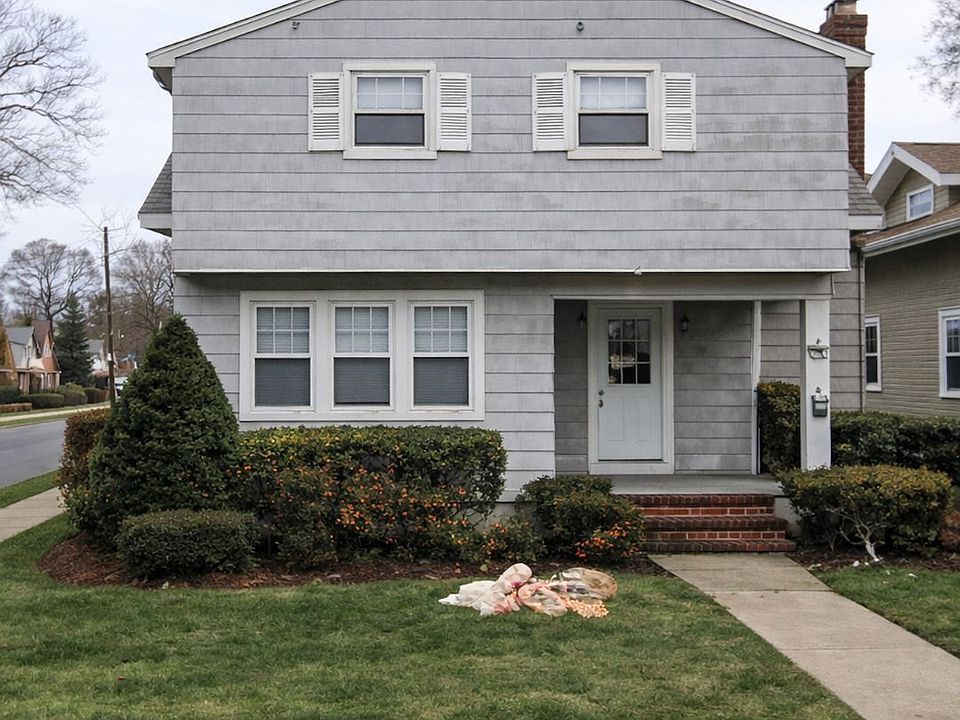 1st image of 566 Stowe Ave