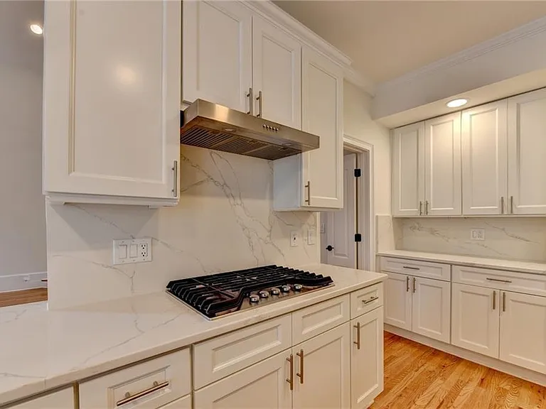 10645 Honey Brook Cir — Photo 17