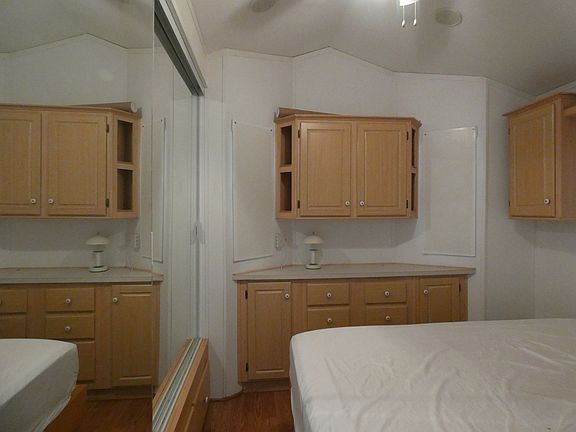 5th image of 1110 N Henness Rd #302