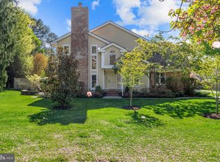 1 Old Boxwood Ln, Lutherville Timonium, MD 21093
