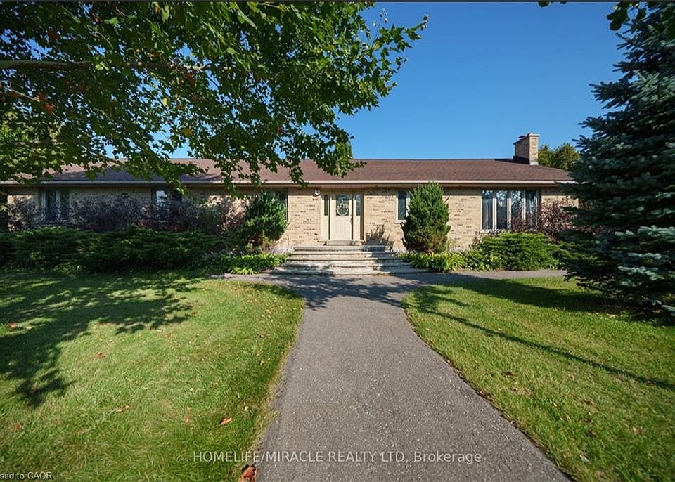 1st image of 385 Mount Pleasant Rd