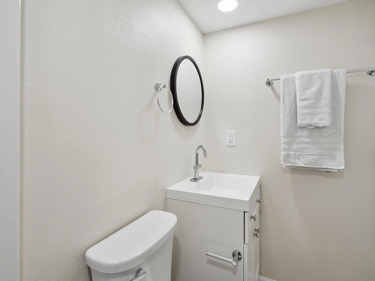4 bed, 4.5 bath, 3069 sqft, $1,226 — Photo 3