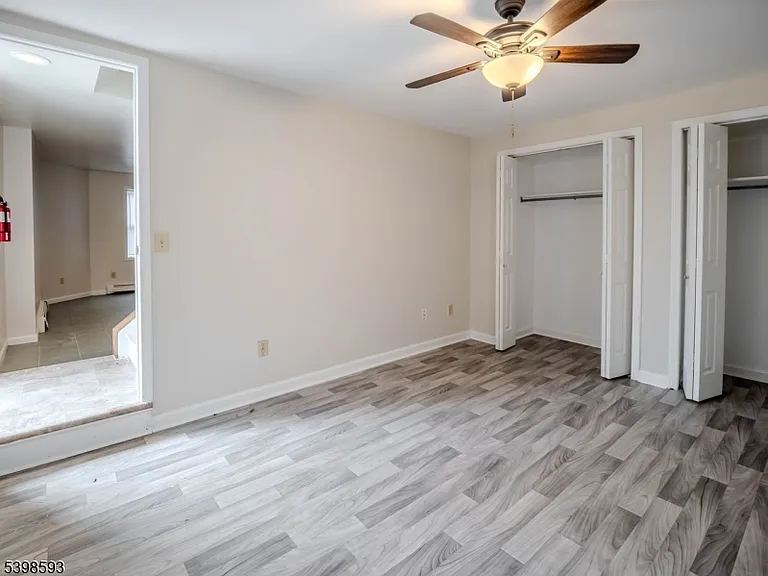 48A Unionville Ave #C — Photo 5