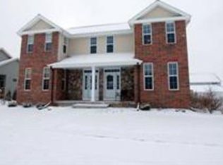 5227 Teaberry Ln, Fitchburg, WI 53711