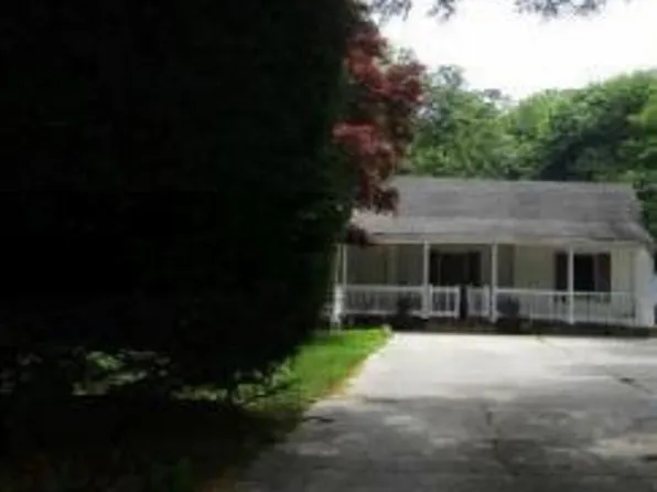 967 Smithtown Ave, Bohemia, NY 11716