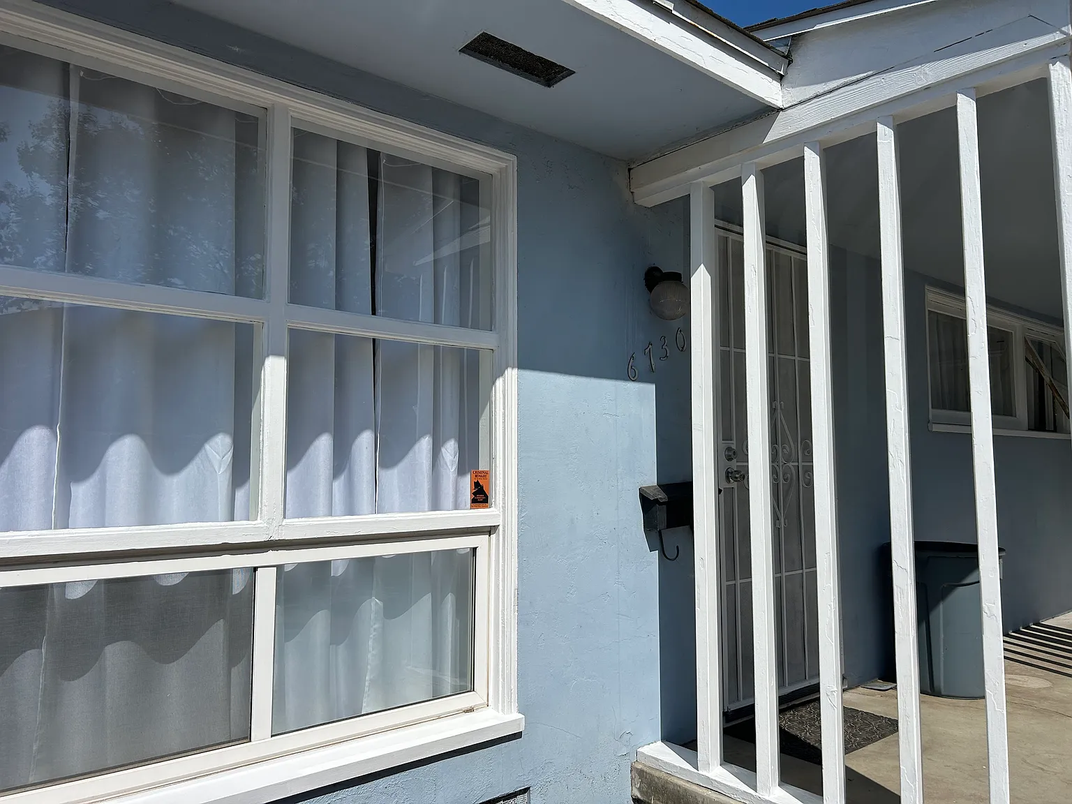 2 bed, 800 sqft, $2,100 — Photo 2