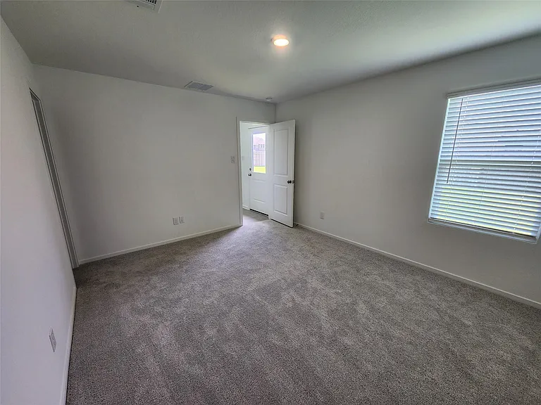 905 Coperchiata Cir — Photo 16