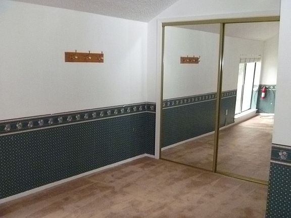 5th image of 770 Southwood Blvd #11