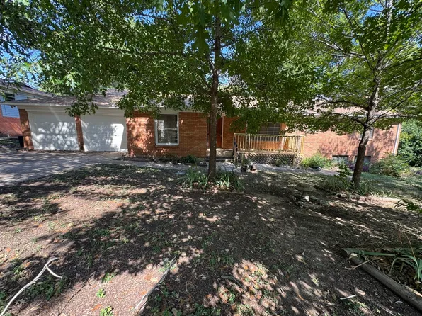 608 Walter Hill Dr, Grand Prairie, TX 75050