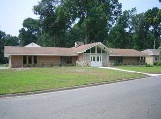 3301 Wisteria Ct, Chesapeake, VA 23321