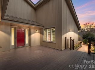 5018 Sunningdale Ct, Charlotte, NC 28226