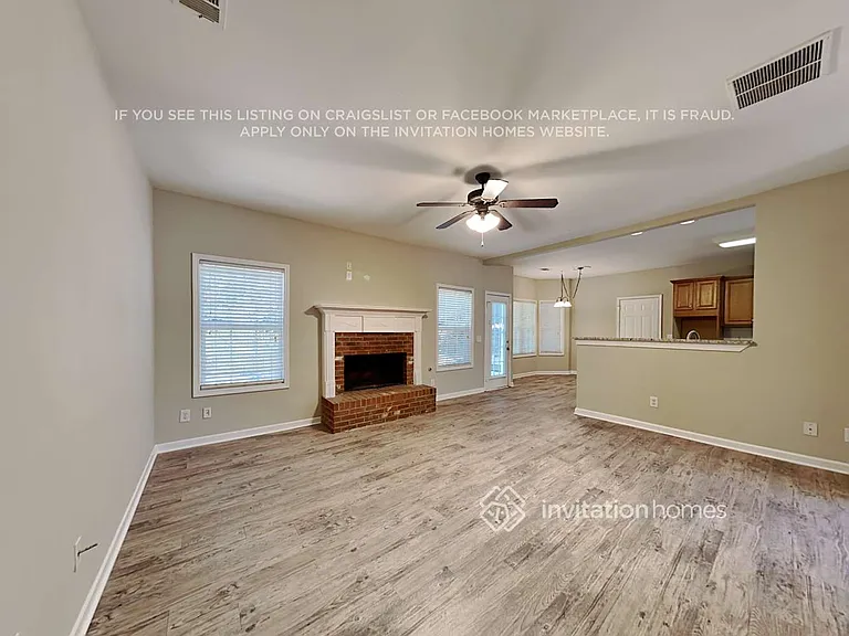 8920 Watersedge Ct — Photo 4