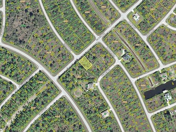 3rd image of 8168 Caroline Dr