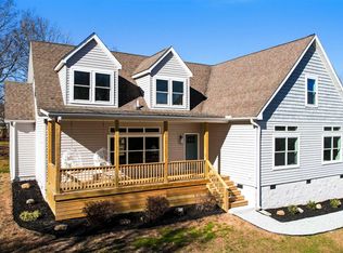 23 Forestville Rd, Travelers Rest, SC 29690